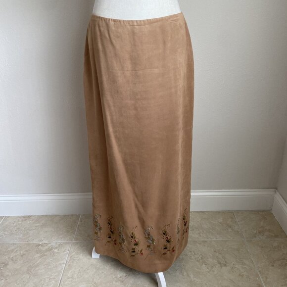 Muse Womens 12 Brown Skirt Faux Suede Maxi Floral Embroidered Back Slit Boho - Picture 1 of 15